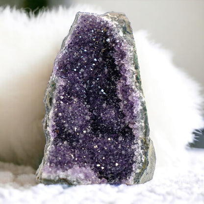Natural Raw Amethyst Cluster | Calming Space Energy & Feng Shui Healing Decor for Mindfulness Room